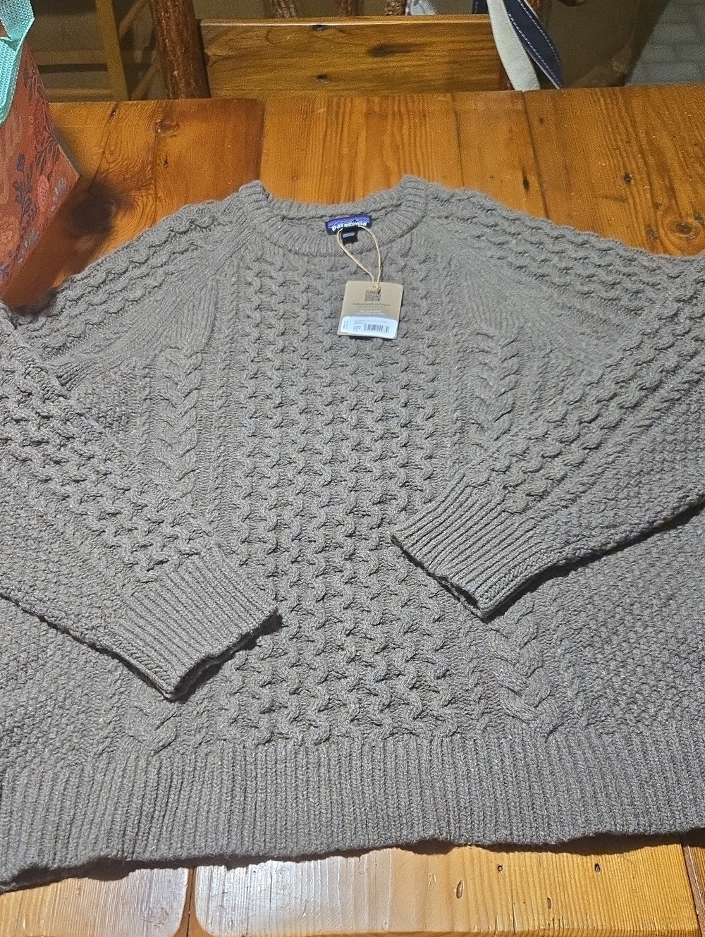 Nwt Patagonia Men’s Crewneck Cable Knit Sweater - Taupe Gray Sz Xl